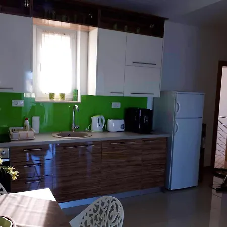 With 2 Bedrooms In Vir, With Wonderful Sea View, Private Pool, Furnished Balcony - 5 M From The Beach Apartament